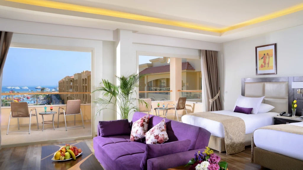 الفندق الباتروس وايت بيتش ريزورت - الغردقة